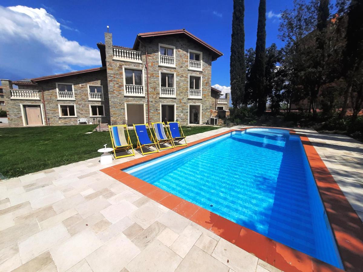 Villa Da Ilaria Piano Terra Di Con Piscina E Parcheggio *